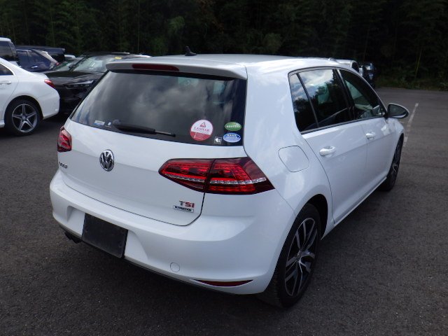 VOLKSWAGON GOLF 1.4 TSI BLUE MOTION 2016