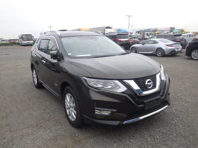 NISSAN XTRAIL PILOT SUNROOF