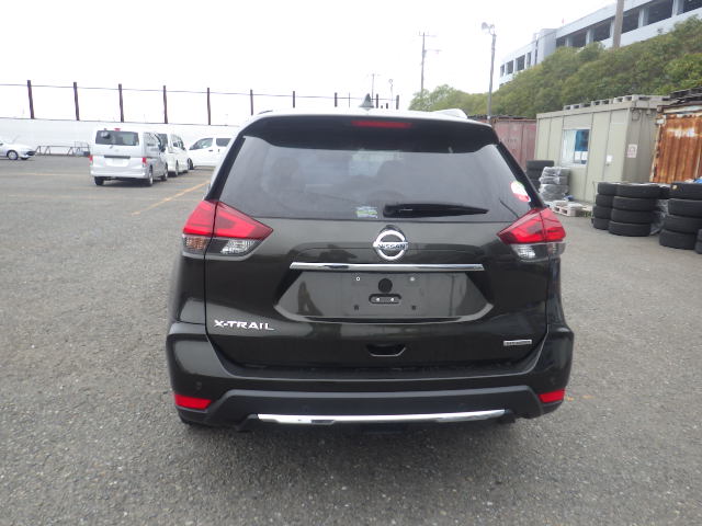 NISSAN XTRAIL PILOT SUNROOF